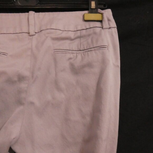 GUESS By Marciano | size 6 | Lilac Tailored Pants | Double Hook and Zip Closure - Picture 12 of 15